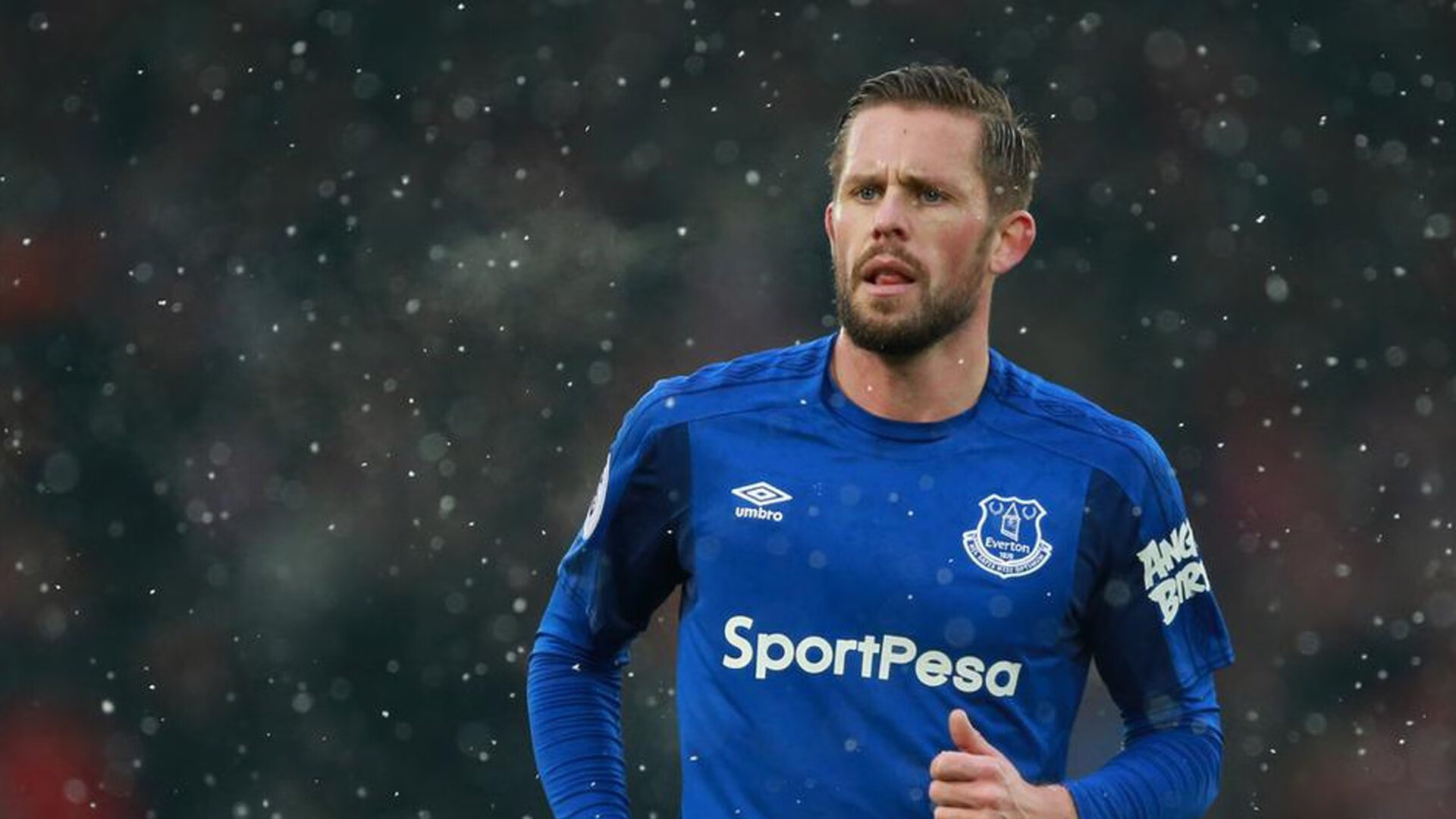 东契奇父亲身份首次公开露面,引爆社交媒体,东契奇 父母